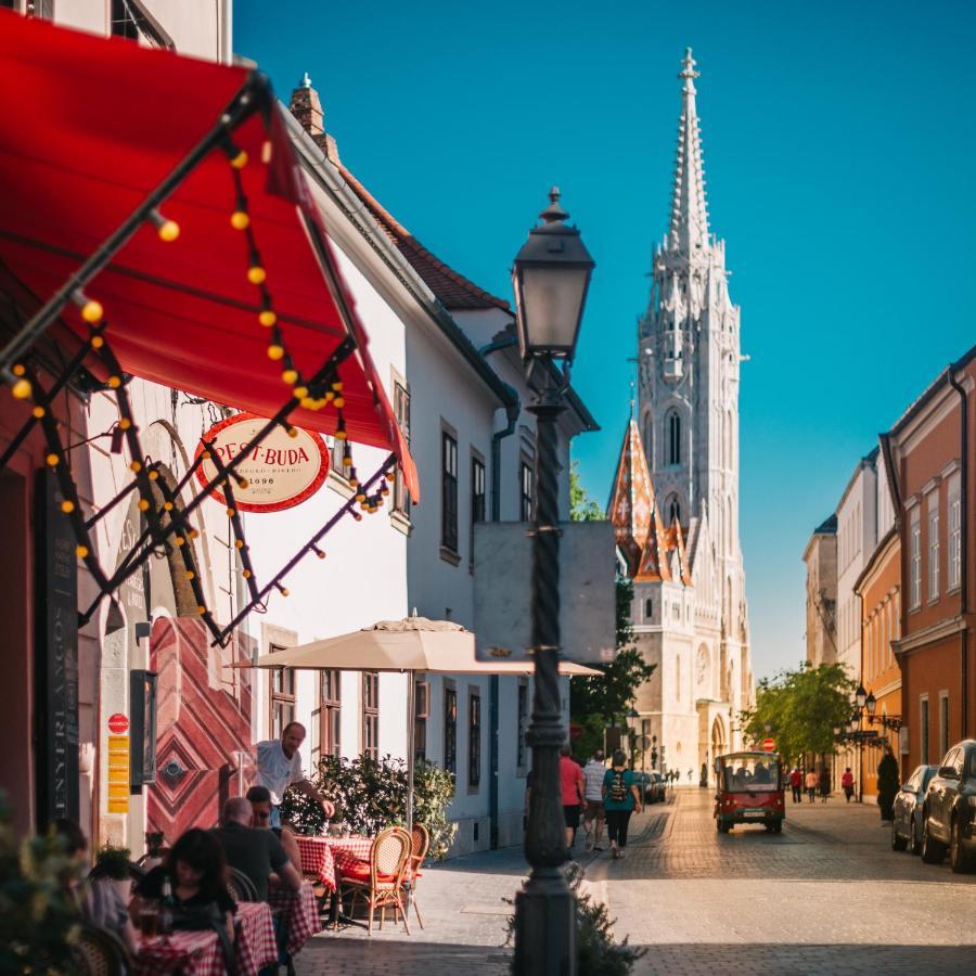 Pest-buda Design Budapeste
